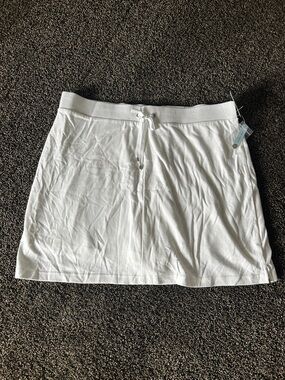 NWT Croft & Barrow Skort
